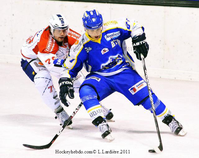 Villard-de-Lans 3 - 4 Grenoble 
