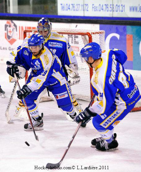 Villard-de-Lans 3 - 4 Grenoble 