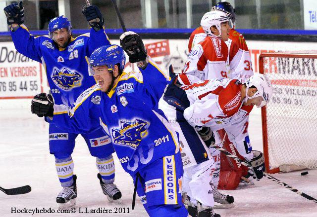 Villard-de-Lans 3 - 4 Grenoble 