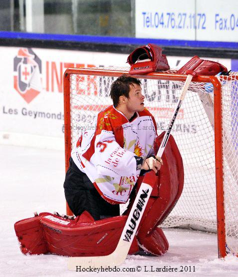 Villard-de-Lans 3 - 4 Grenoble 