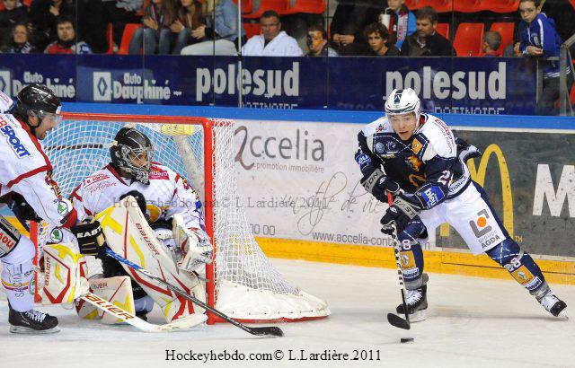 Grenoble  4 - 5 Morzine-Avoriaz
