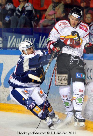 Grenoble  4 - 5 Morzine-Avoriaz