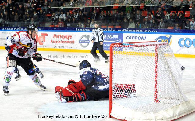 Grenoble  4 - 5 Morzine-Avoriaz