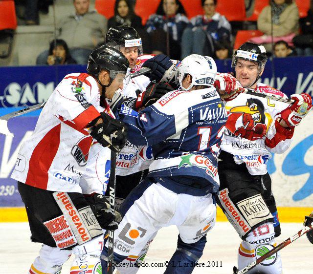 Grenoble  4 - 5 Morzine-Avoriaz