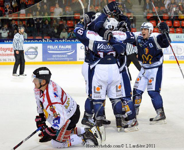 Grenoble  4 - 5 Morzine-Avoriaz