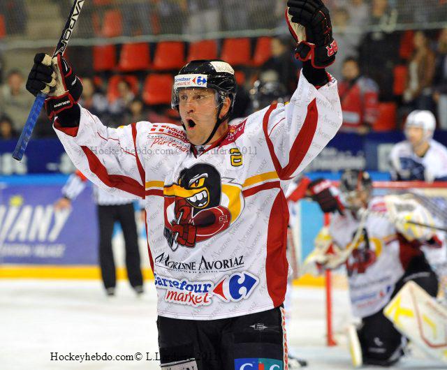 Grenoble  4 - 5 Morzine-Avoriaz