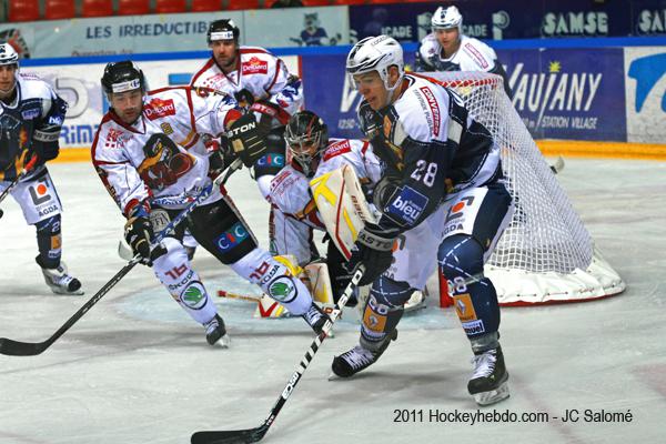 Grenoble  4 - 5 Morzine-Avoriaz