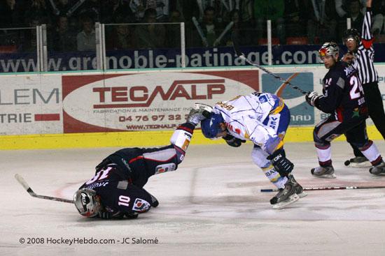 Grenoble  6 - 2 Villard-de-Lans