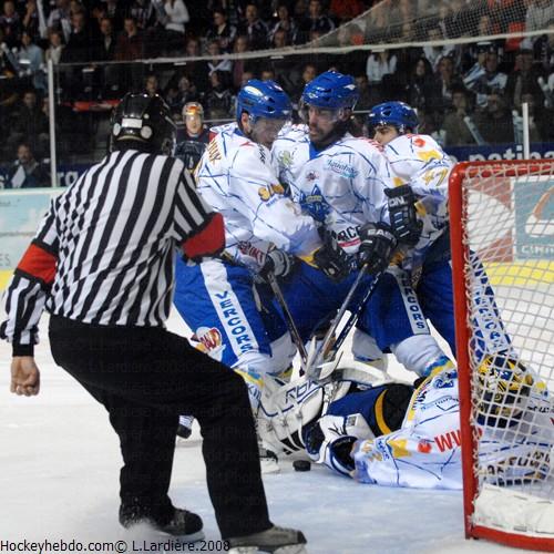Grenoble  6 - 2 Villard-de-Lans