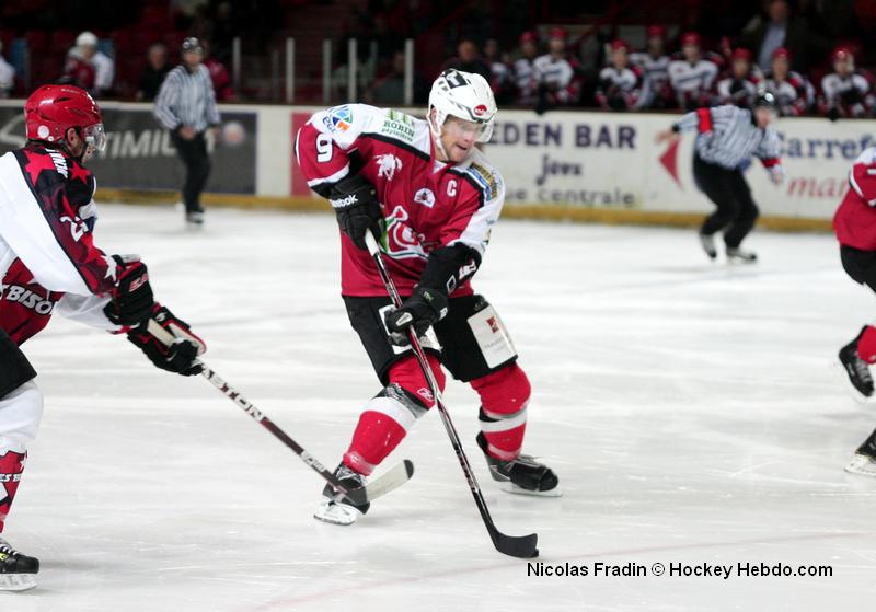Briançon  6 - 0 Neuilly/Marne