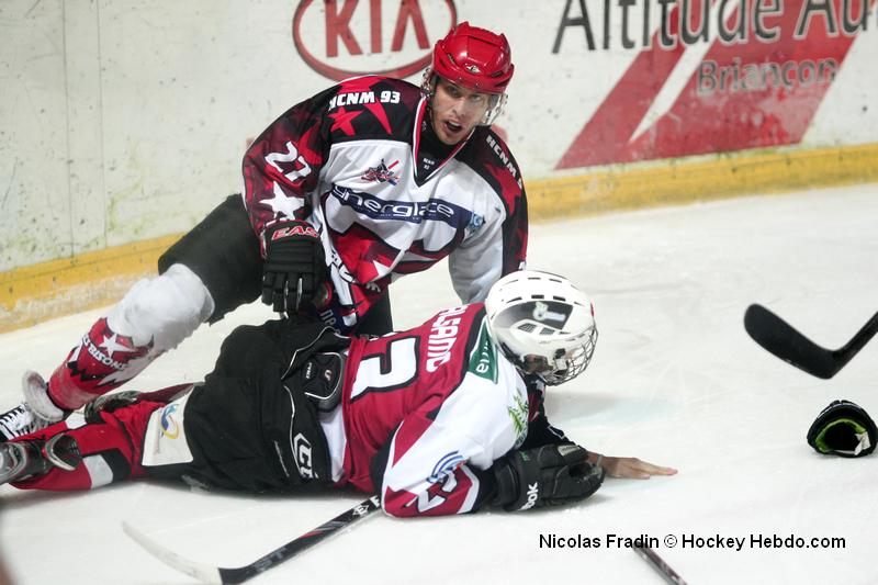 Briançon  6 - 0 Neuilly/Marne