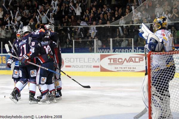Grenoble  6 - 2 Villard-de-Lans