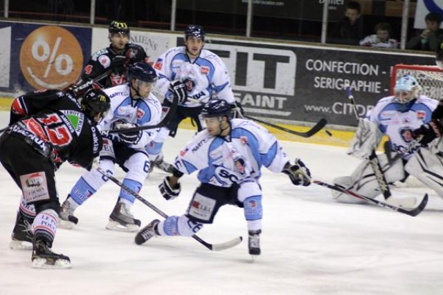 Photo hockey match Amiens  - Angers  le 22/10/2011