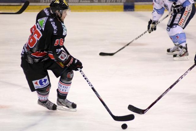 Photo hockey match Amiens  - Angers  le 22/10/2011