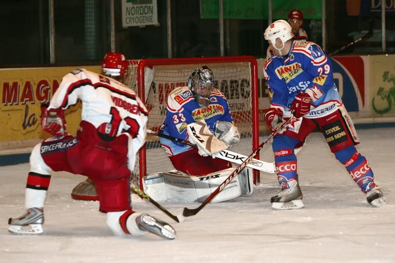 Epinal  4 - 3 Briançon 