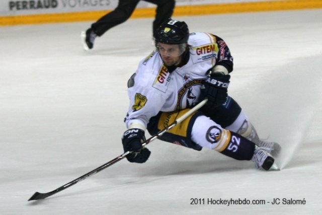 Photo hockey match Grenoble  - Chamonix  le 26/10/2011
