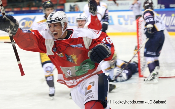 Grenoble  4 - 1 Chamonix 