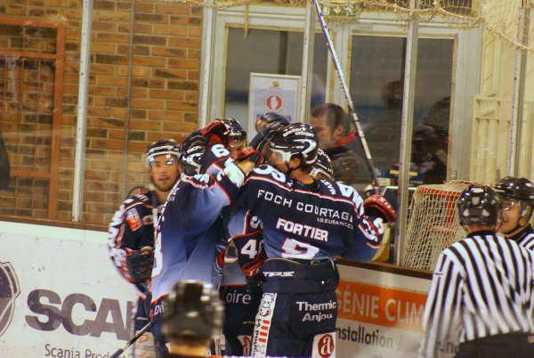 Angers  5 - 3 Dijon 