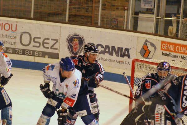 Angers  5 - 3 Dijon 