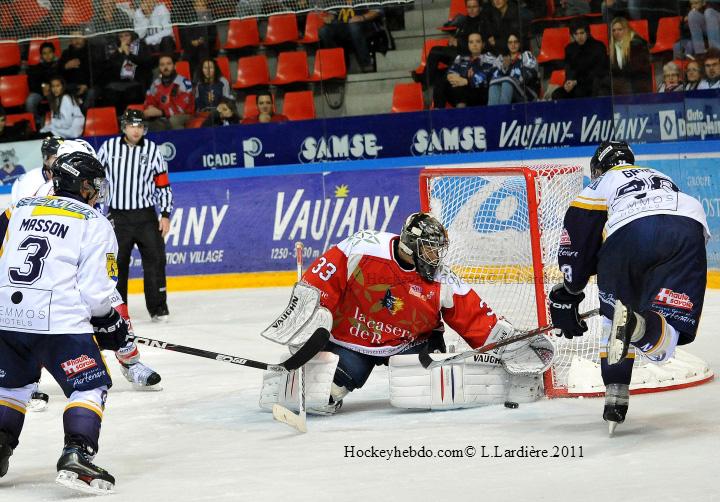 Grenoble  4 - 1 Chamonix 