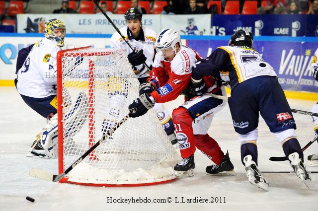 Grenoble  4 - 1 Chamonix 
