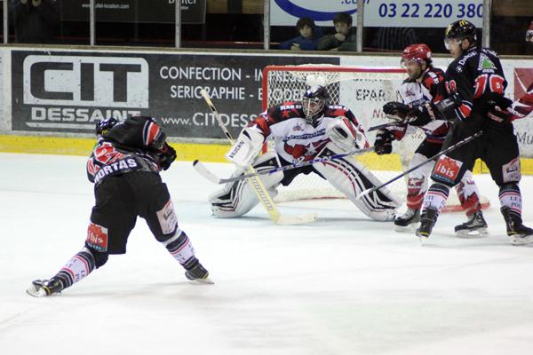 Amiens  5 - 2 Neuilly/Marne