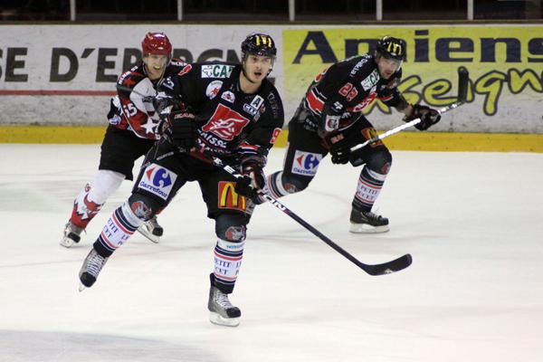 Amiens  5 - 2 Neuilly/Marne