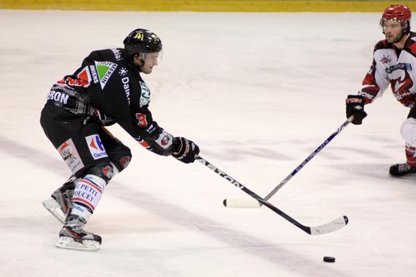 Amiens  5 - 2 Neuilly/Marne