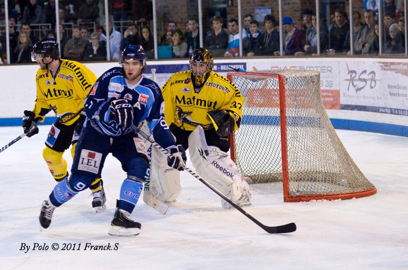 Angers  2 - 3 Rouen