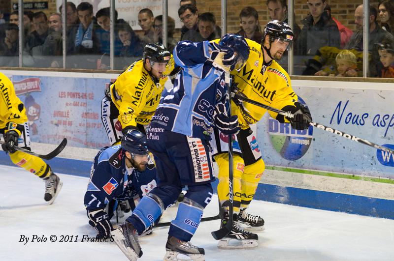 Angers  2 - 3 Rouen