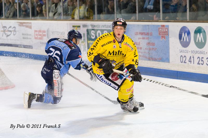 Angers  2 - 3 Rouen