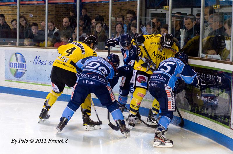 Angers  2 - 3 Rouen