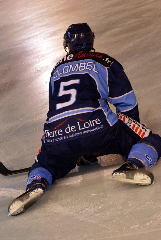 Angers  2 - 3 Rouen