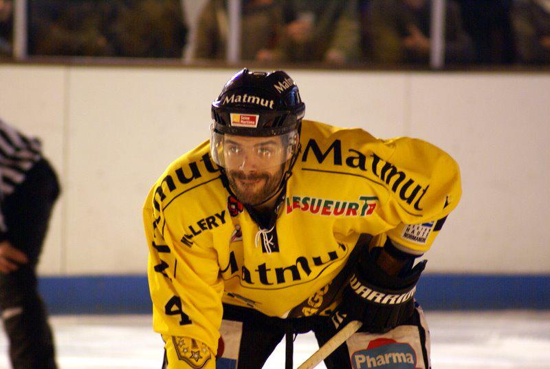 Angers  2 - 3 Rouen
