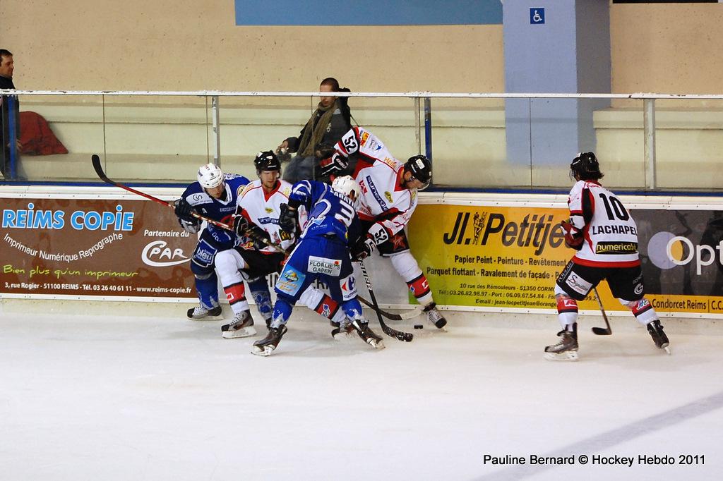 Reims 3 - 0 Mulhouse