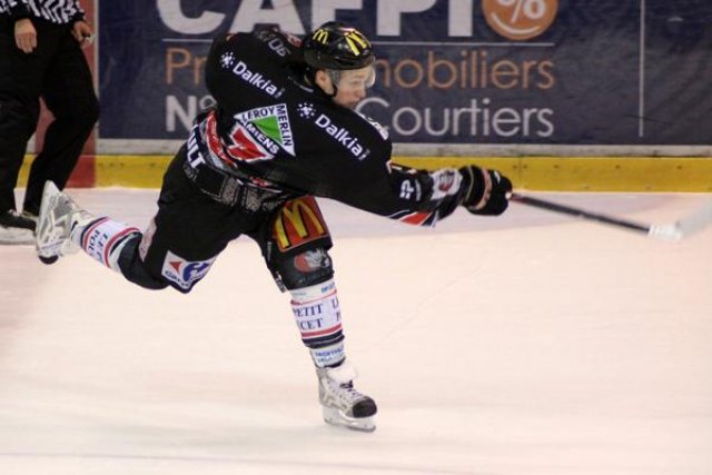 Photo hockey match Amiens  - Angers  le 01/11/2011