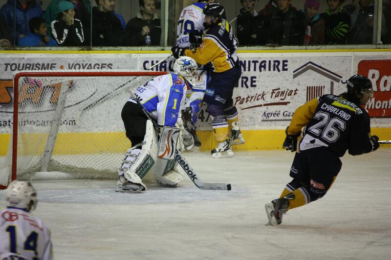 Chamonix  6 - 2 Gap 