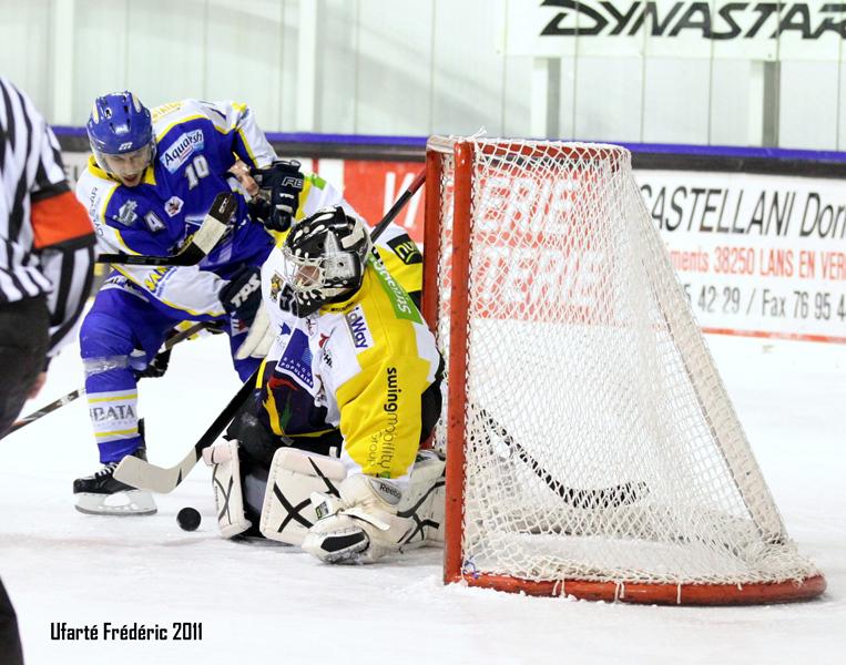 Villard-de-Lans 2 - 8 Strasbourg 