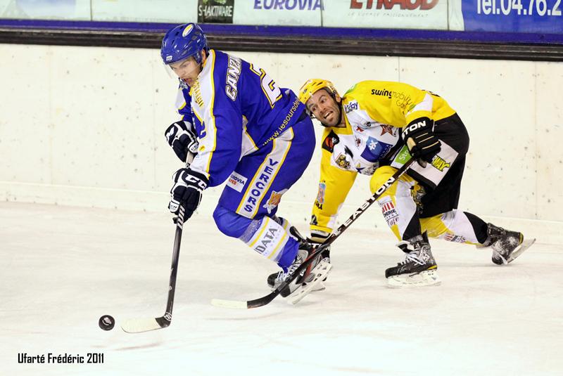 Villard-de-Lans 2 - 8 Strasbourg 