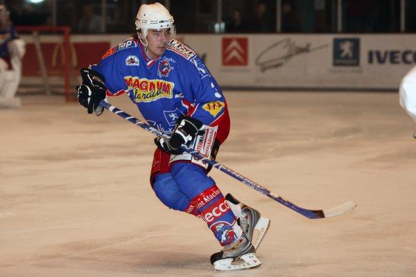 Epinal  4 - 1 Mont-Blanc