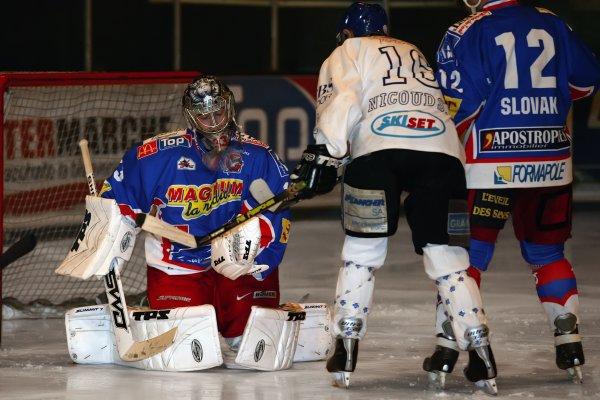 Epinal  4 - 1 Mont-Blanc