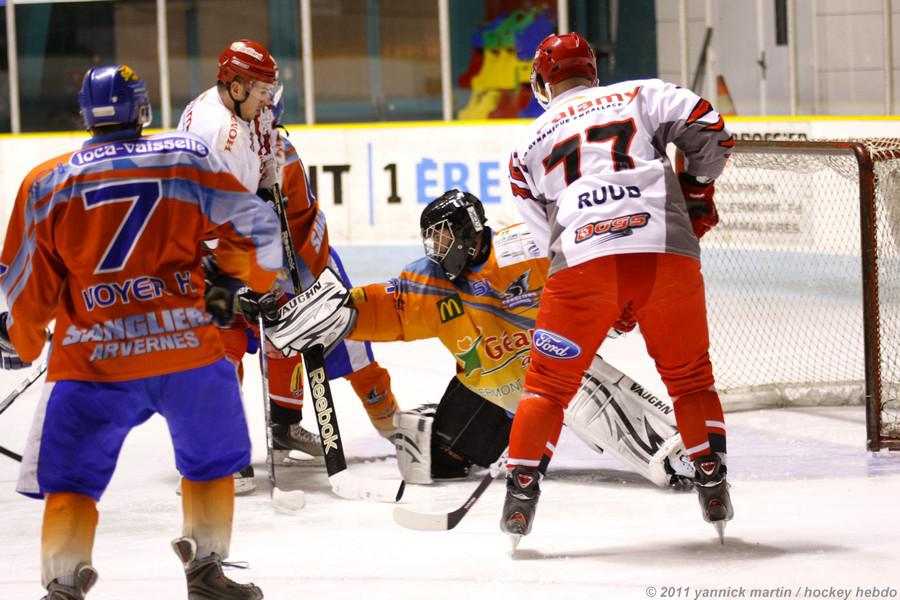 Clermont-Ferrand 3 - 7 Cholet 