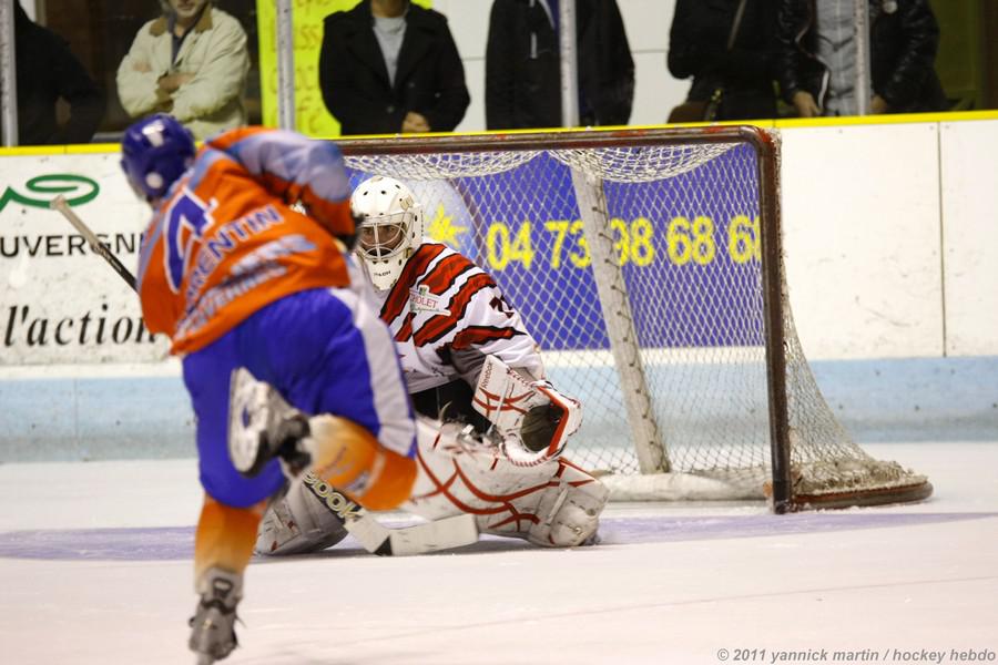 Clermont-Ferrand 3 - 7 Cholet 