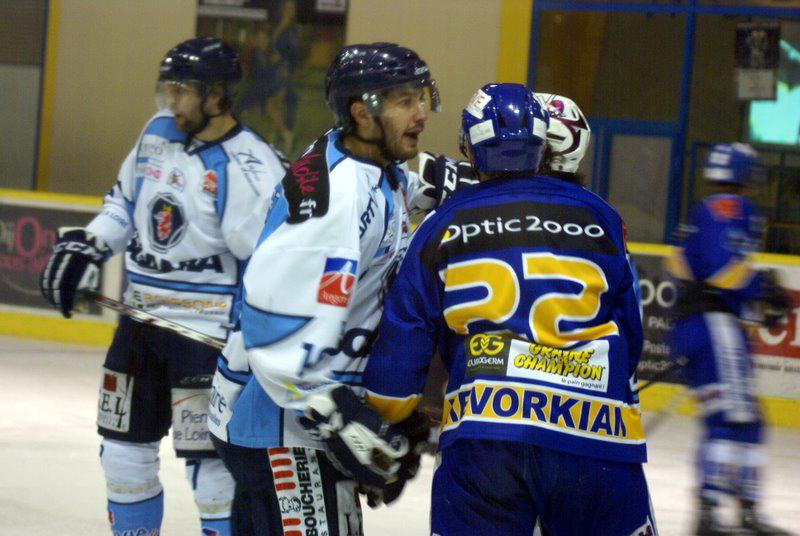 Dijon  3 - 6 Angers 