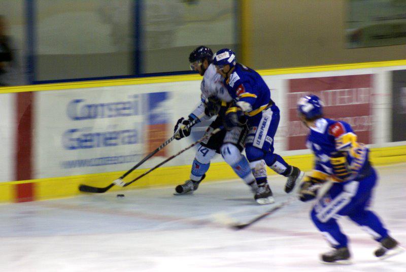 Dijon  3 - 6 Angers 
