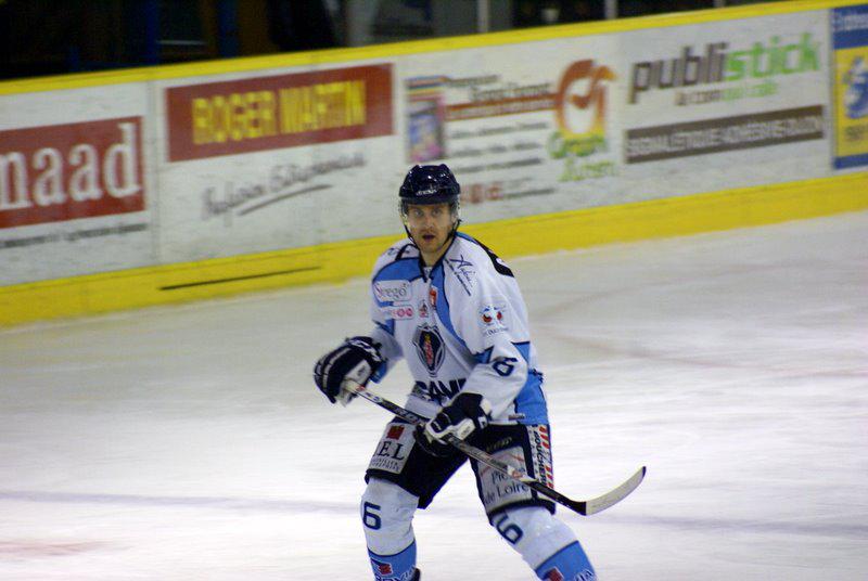 Dijon  3 - 6 Angers 
