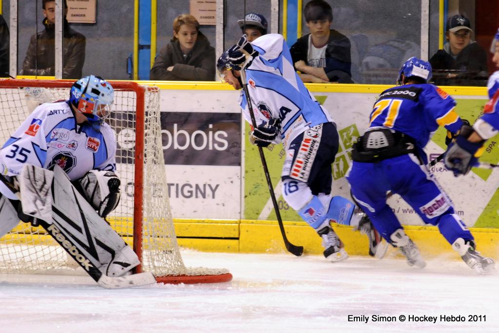 Dijon  3 - 6 Angers 