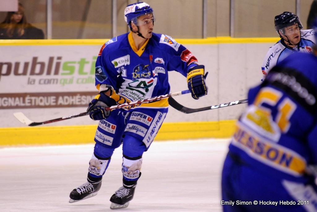 Dijon  3 - 6 Angers 