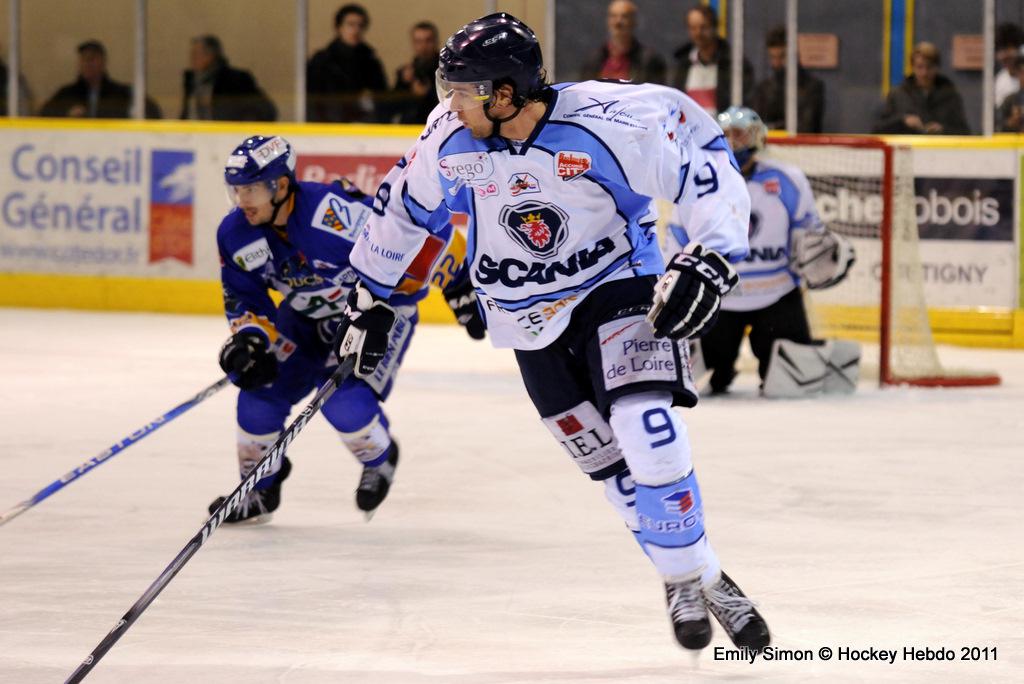 Dijon  3 - 6 Angers 