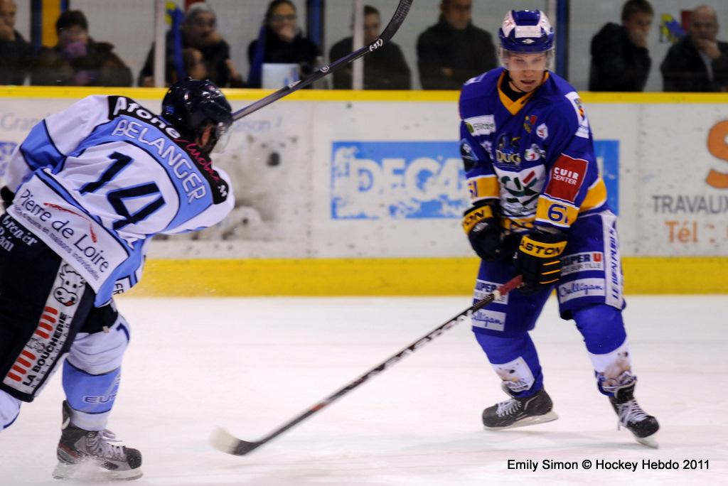 Dijon  3 - 6 Angers 